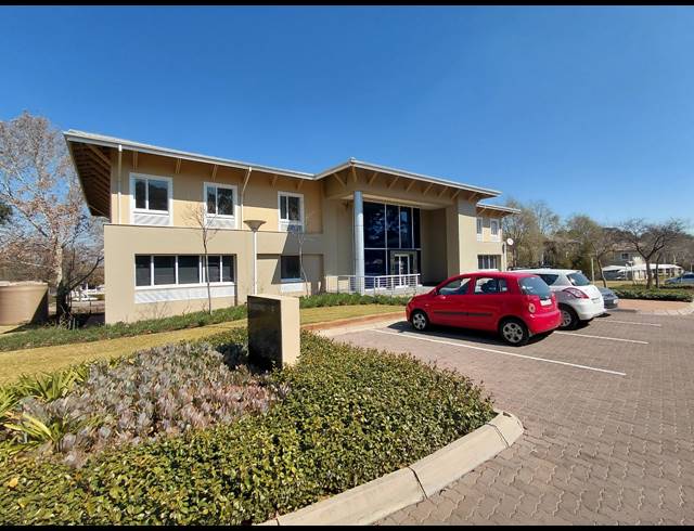 423M² OFFICE TO LET IN WOODMEAD